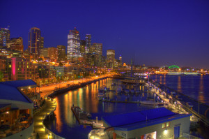 Seattle_skyline_at_night